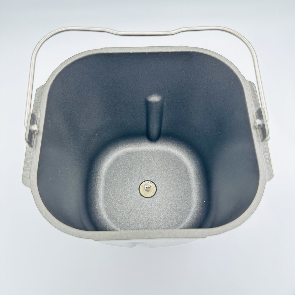 Replacement Pan With Paddle for GOLDSTAR Automatic Breadmaker Model: HB-026E