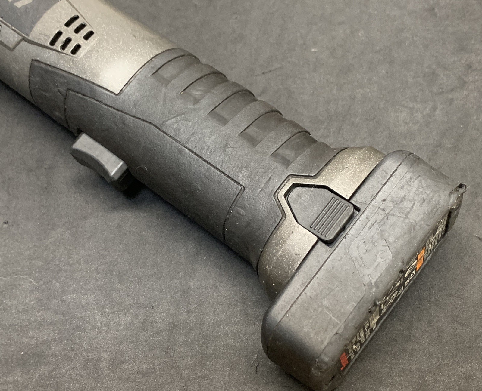 Snap-on CTR861 GUN METAL GREY Brushless 14.4v 3/8" Dr Cordless Ratchet & Battery