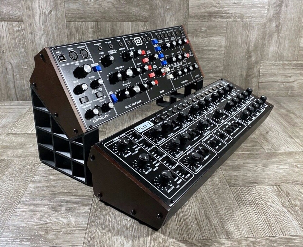 B-STOCK / H40º Universal Stand for Behringer Eurorack Case Synth Modules - BLACK