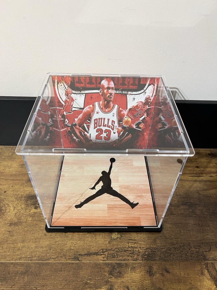 Michael Jordan Custom Card Display - Bulls