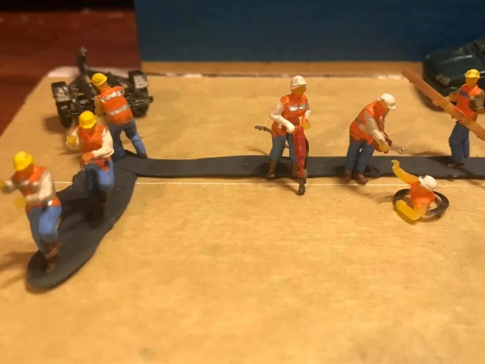 Ho 1/87 Scale Road or Construction Workers Set UNPAINTED
