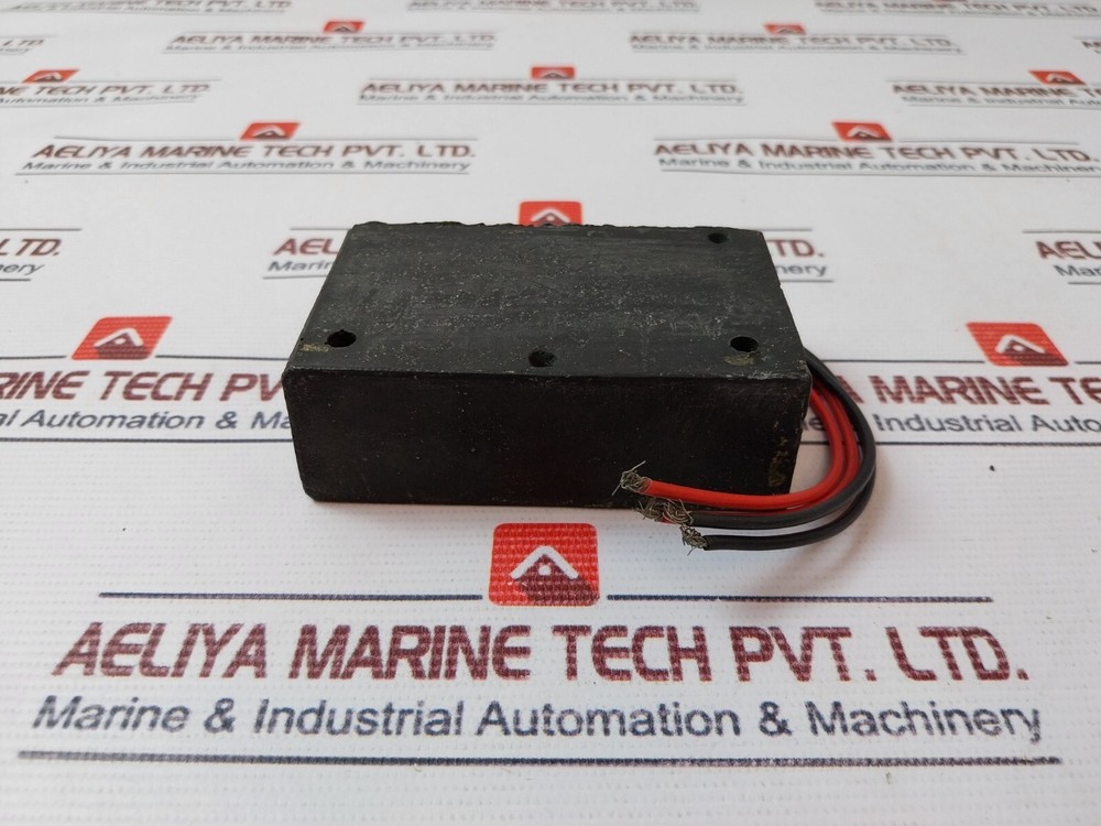 674464 Electronic Delay for Undervoltage Release 220V 50HZ