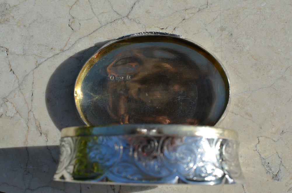 MASSIVE STERLING SILVER SNUFF BOX, RARE SOLID SILVER BOX, MUST SEE !!