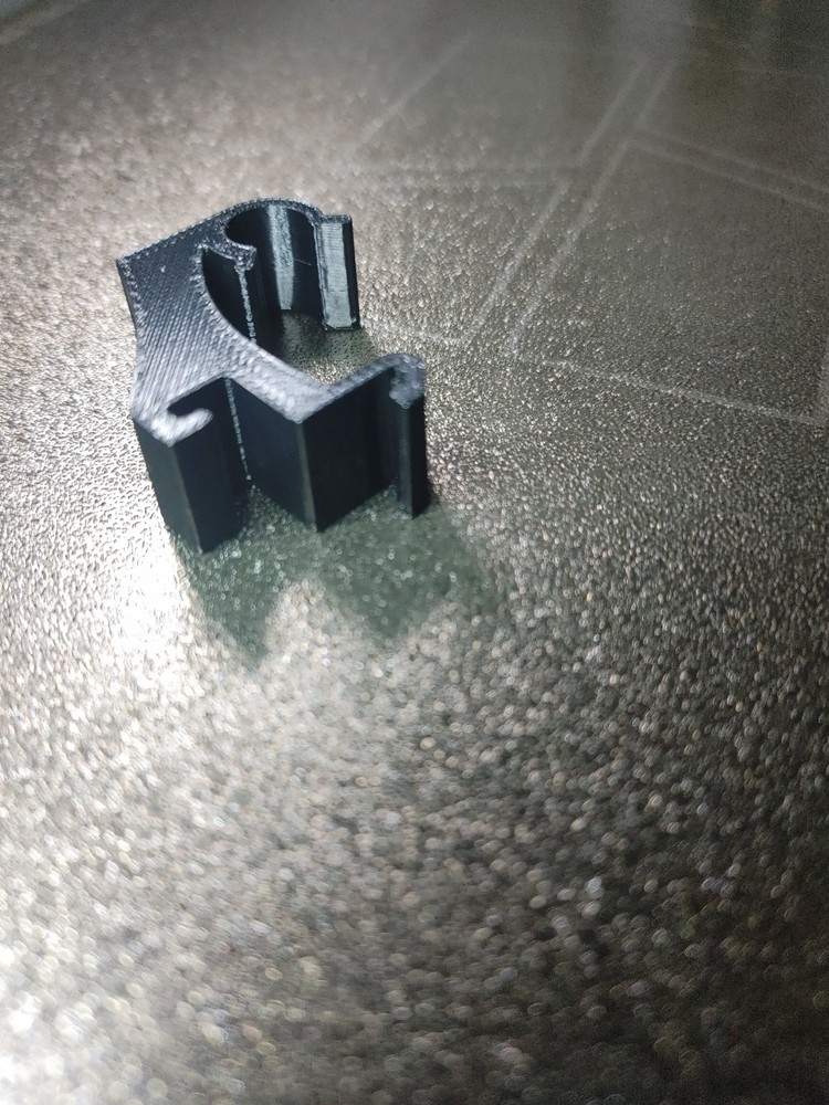 3D PRINTED UNDERCOVER FLEX CLIP PART 351S0051-C BLACK 4 PACK