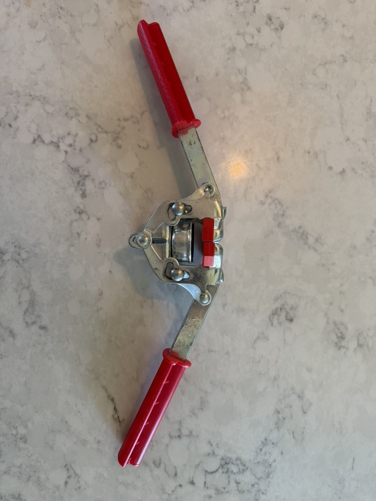Bottle Capper Twin Lever Manual