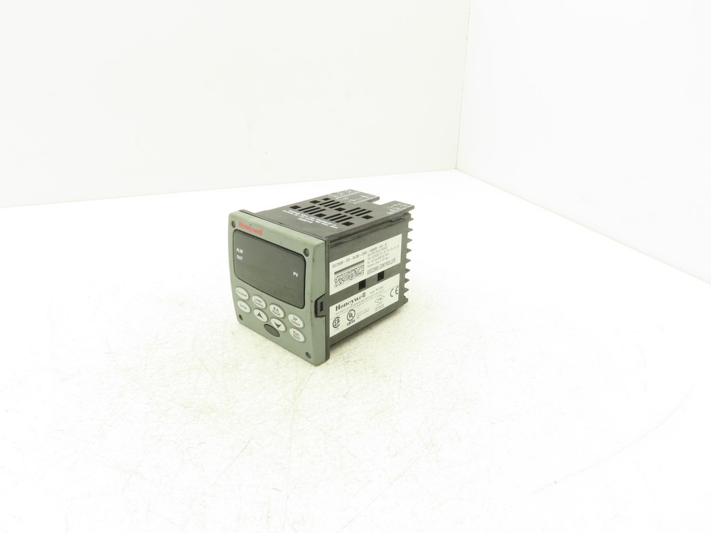 Honeywell UDC2500 Digital Temperature Controller DC2500-E0-0L00-200-10000-E0-0