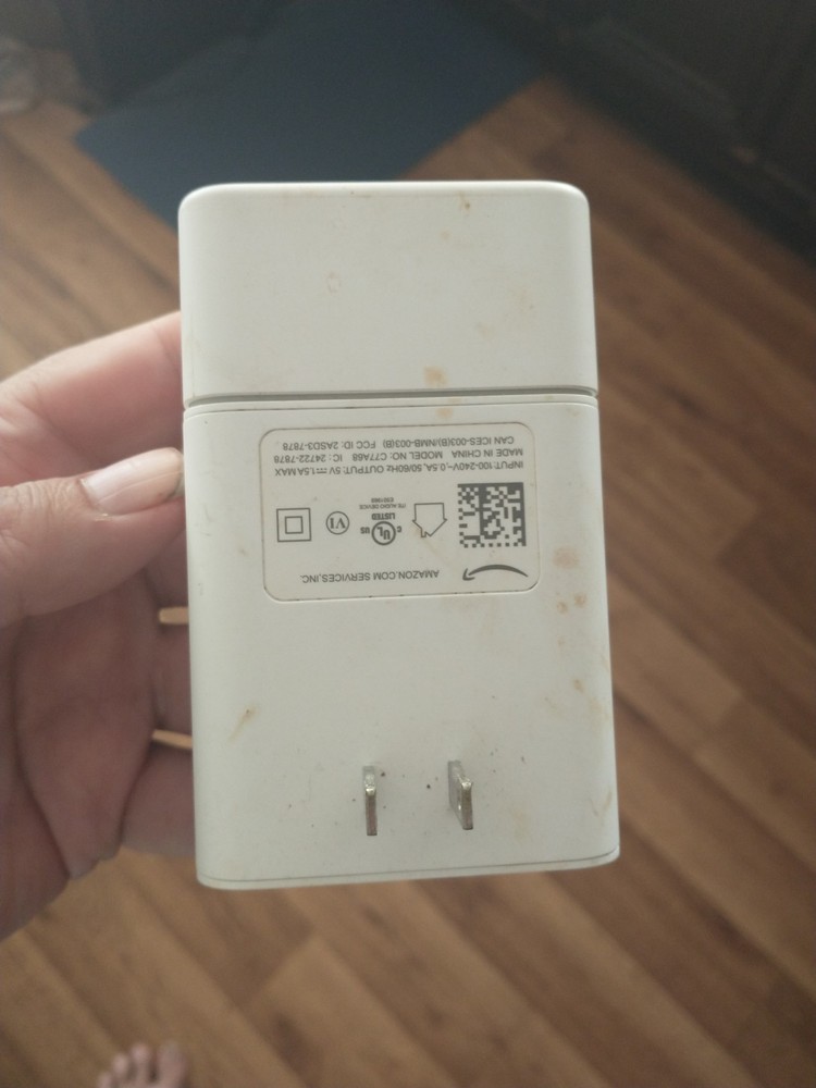 Amazon Echo Flex Plug In C77A68 Alexa Voice Control Speaker w/ Smart Clock