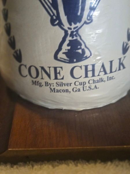 Silver Cup Cone Chalk NEW & Solid Wood Tabletop Stand - Billiards Pool Accessory