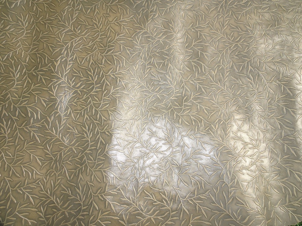 Exquisite Edelman embossed leather - 1 Hide