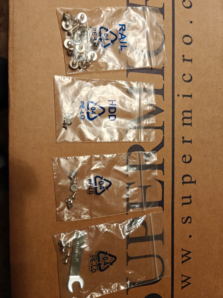 Supermicro SuperChassis 513BTQC-350B 1U