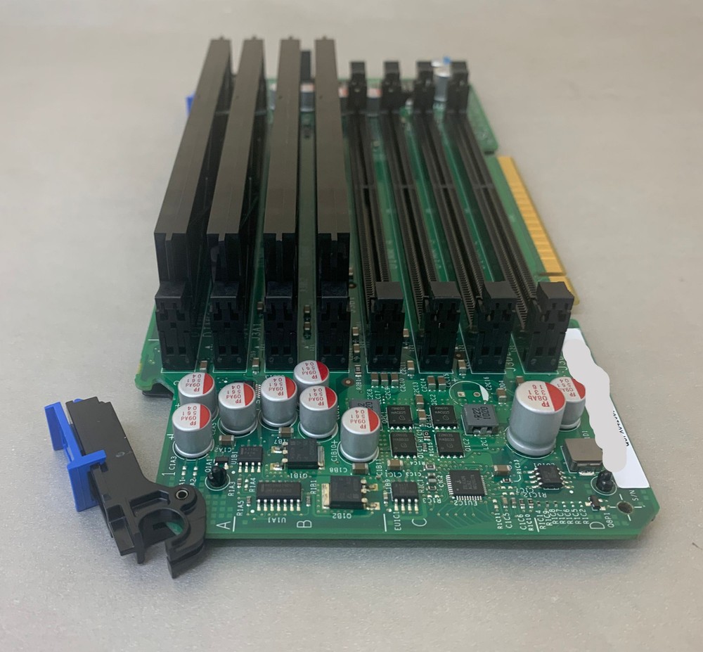 Delta D52657-502, 8 DIMM Memory Board, DA0S85TBC0