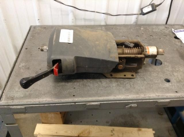 Volvo VNL Steering Column - Used