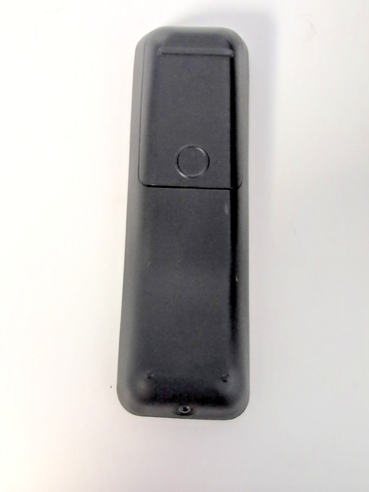 Insignia NS-HAIOR18 W/Remote Control and Cords