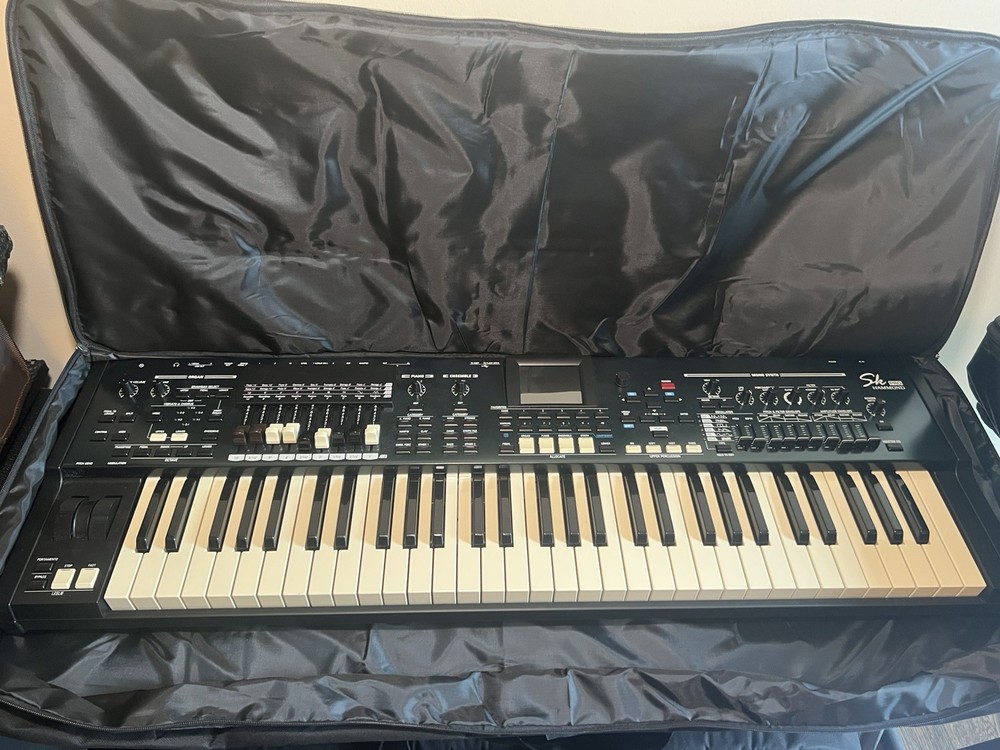 Hammond SK Pro 61-key Keyboard/Organ LN