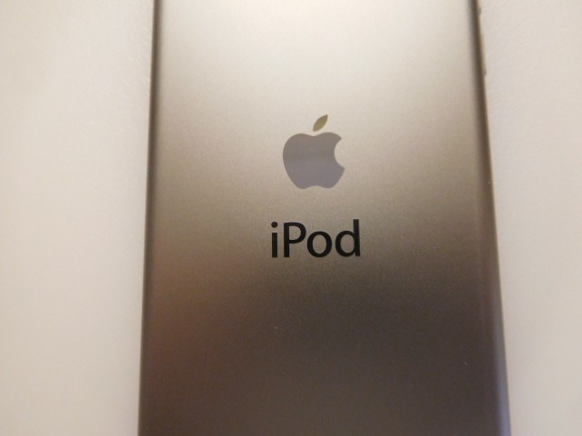 APPLE iPHONE MODEL 1349 PREOWNED