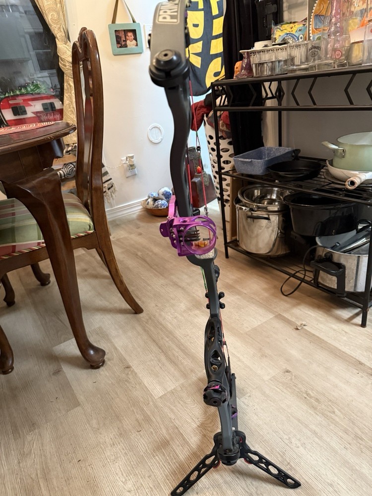 Prime 65 Lbs Rt Hand Centergy Bow