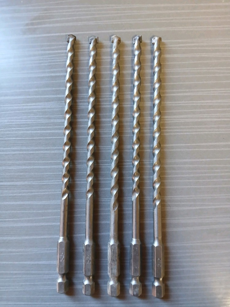 Lot of five 5.5mm masonry, drill bits