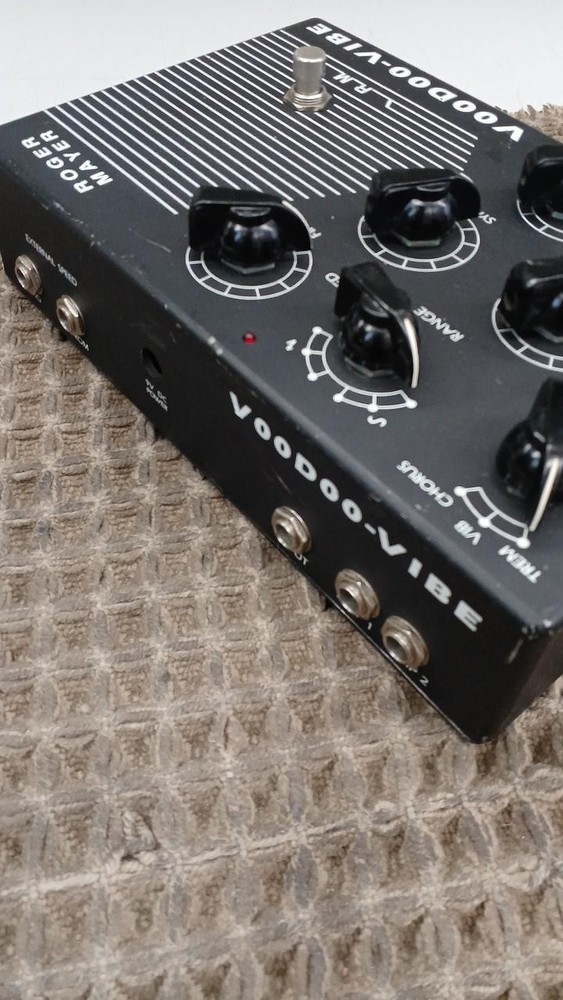 ROGER MAYER VOODOO-VIBE Univibe