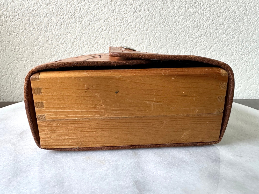 USS Thomason Chess/Checkers Set Folding Board Game Leather Tooled DS30