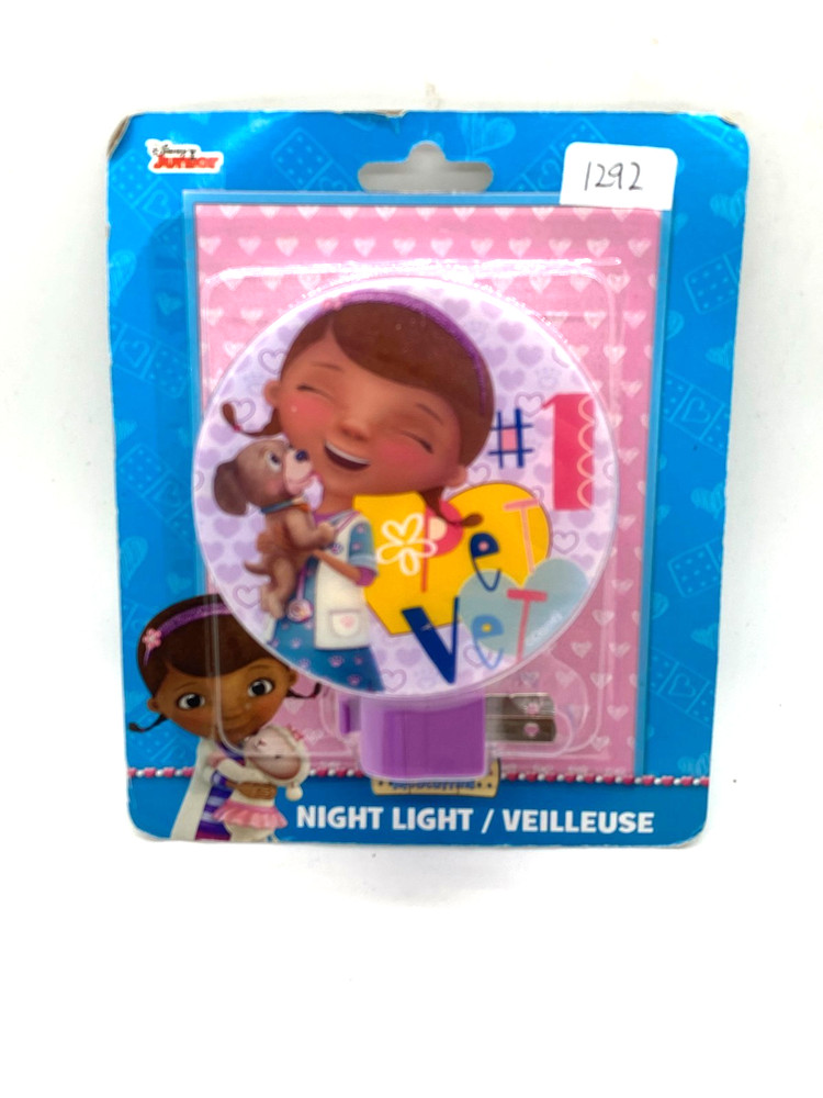Disney Doc MacStuffins Veilleuse / Night Light, Plug In, New