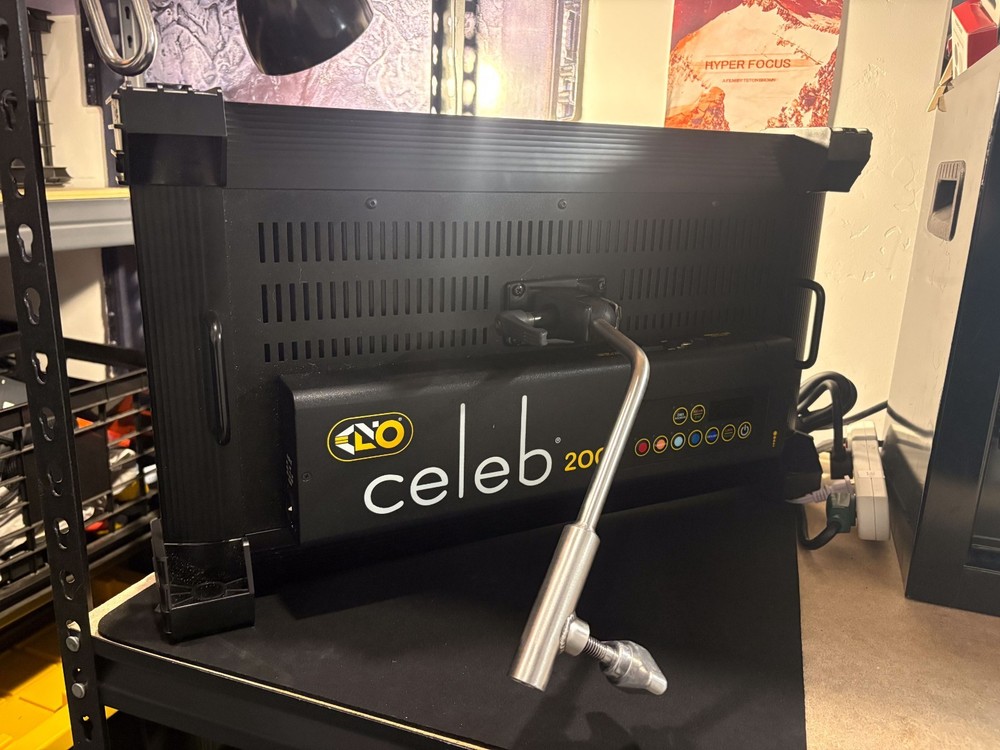 Kino Flo Celeb 200 DMX LED Light – Professional Interview  – Excellent Condition