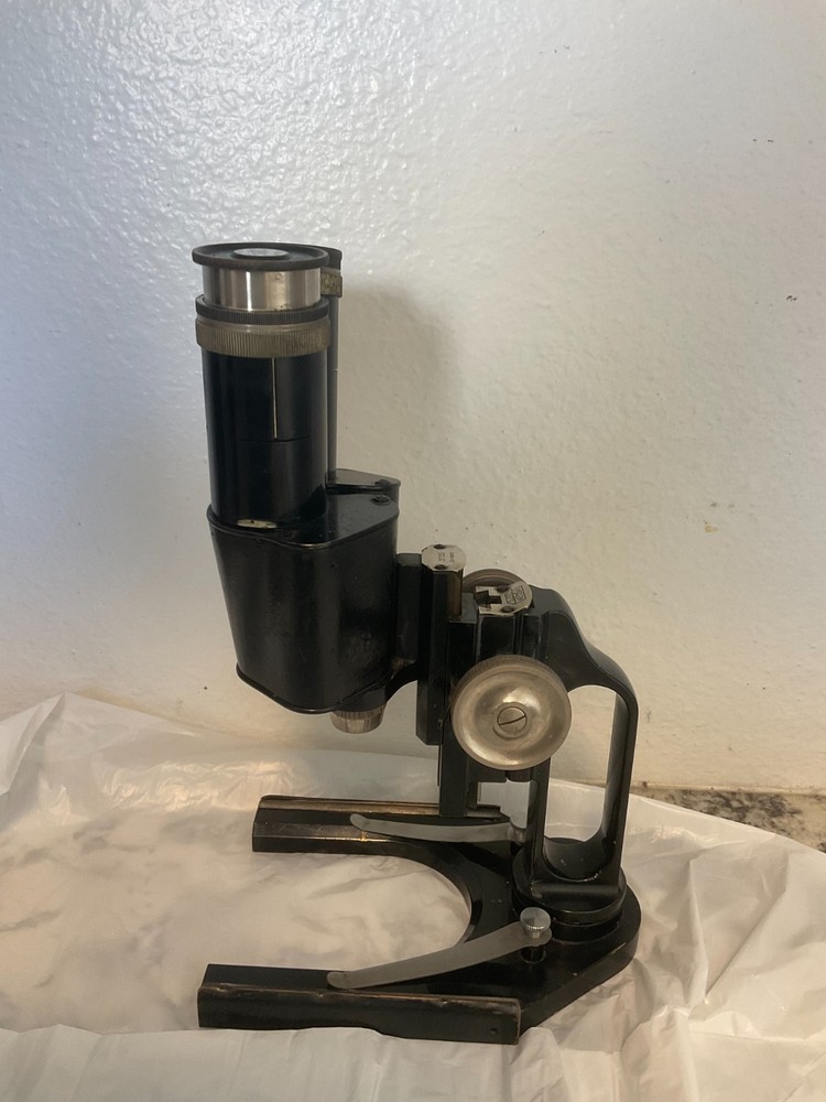Vintage Rare Ernst Leitz Wetzlar Microscope 3735 (Germany)