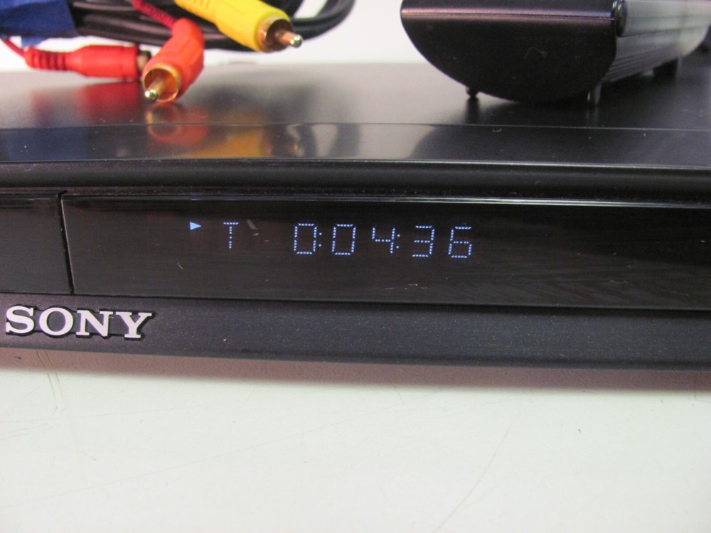 Sony DVP-NS57P CD DVD Player Combo with Remote Control - Tested Working