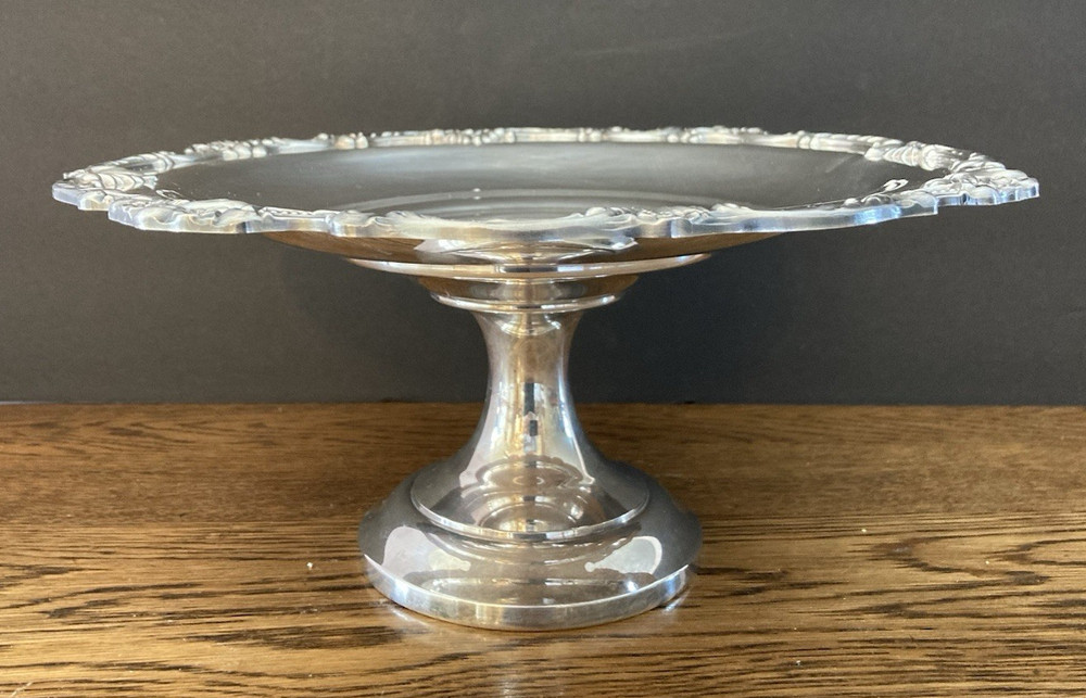 VINTAGE Reed & Barton TARA HALL 1117 Silverplate 11” Pedestal Cake Stand EUC