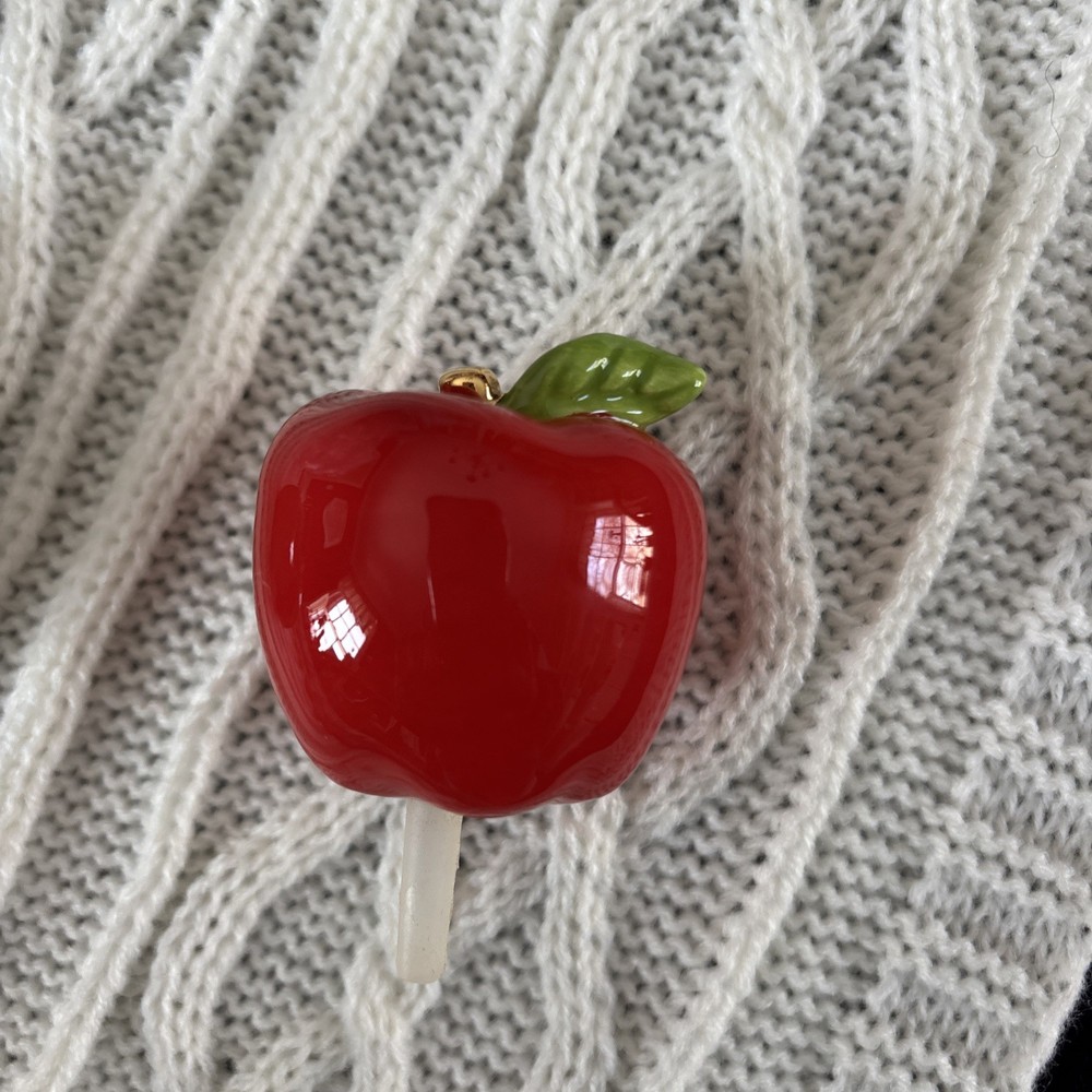 Nora Fleming RETIRED A97 Apple A Day Mini New