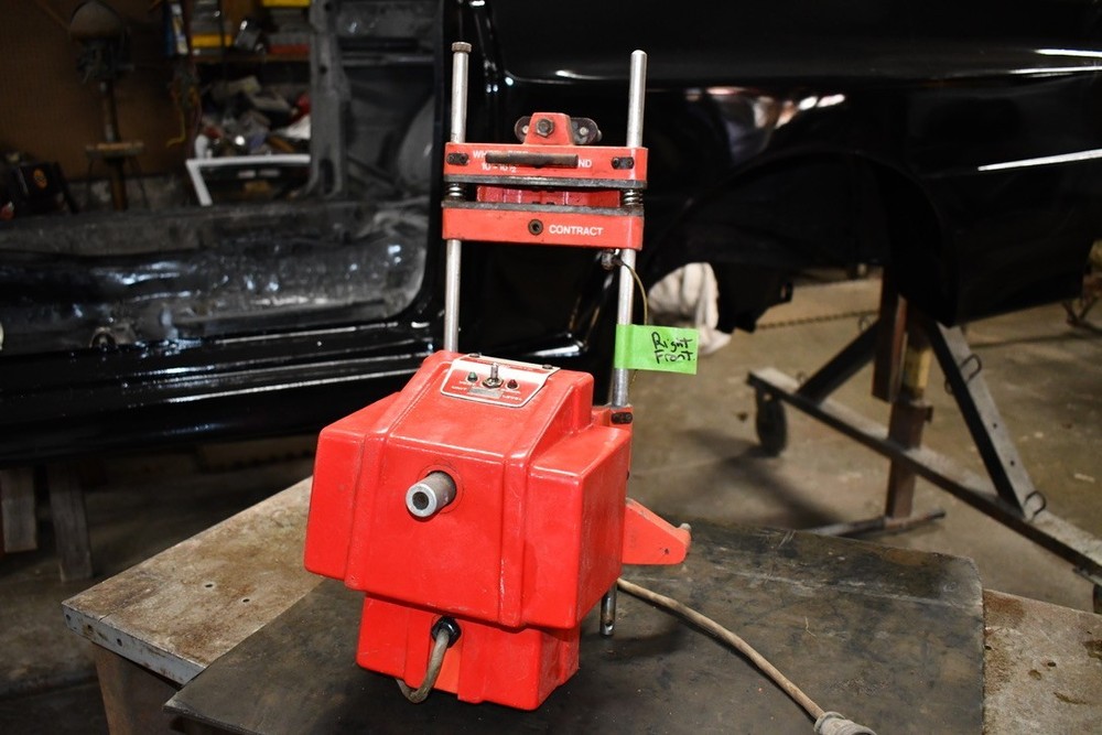 Hunter A111  right front alignment head, should work but can't guarantee it