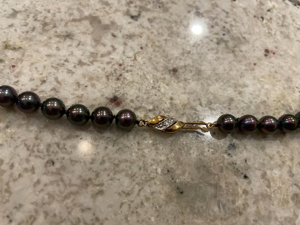 Black Pearl Necklace And Earrings