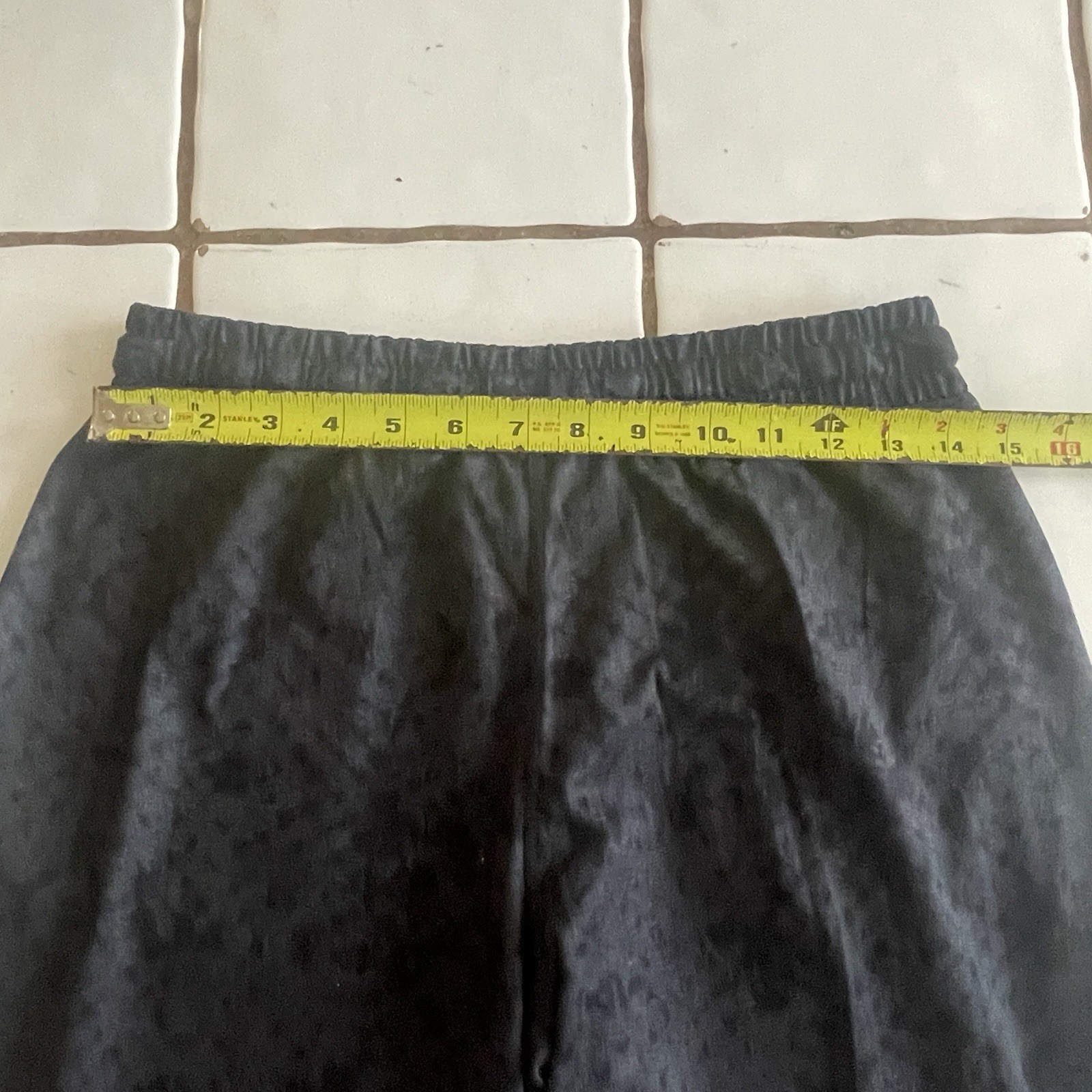 Vuori Pants Womens Small Performance Jogger Dark Gray Lounge Sweatpants Athletic