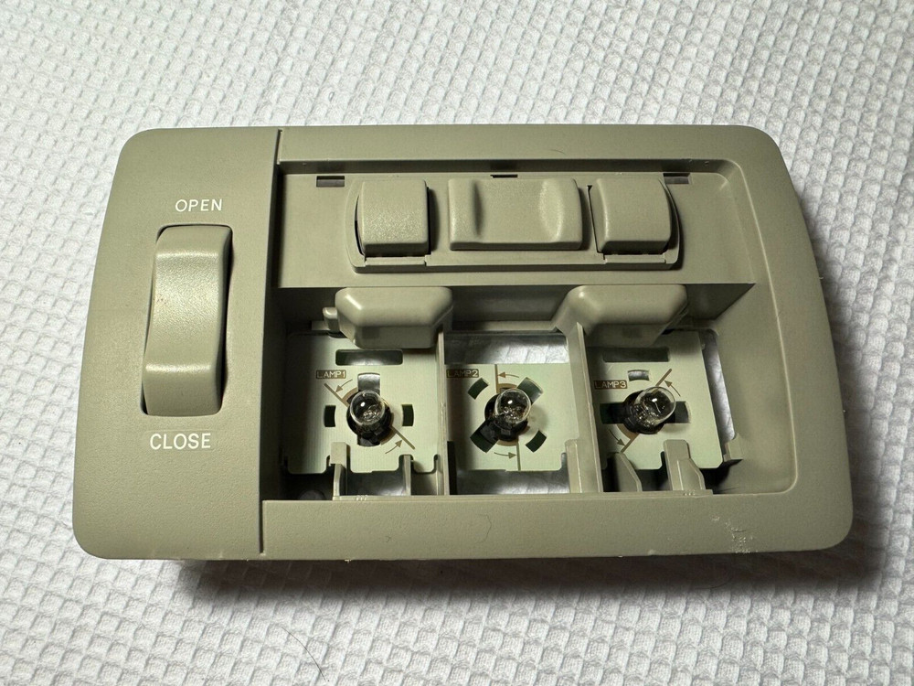 2006 Scion TC OEM overhead console dome light with sunroof switch