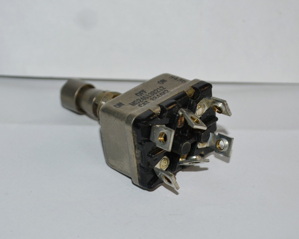 C-H Cutler Hammer Aircraft Toggle Switch 7 models nos