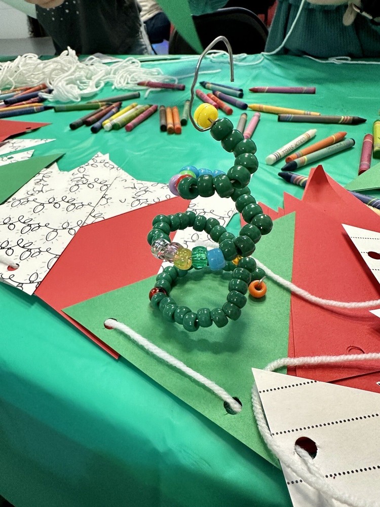 DIY Kid Craft Bead Activity Kit, Christmas Craft Kit , Personalized Ornament
