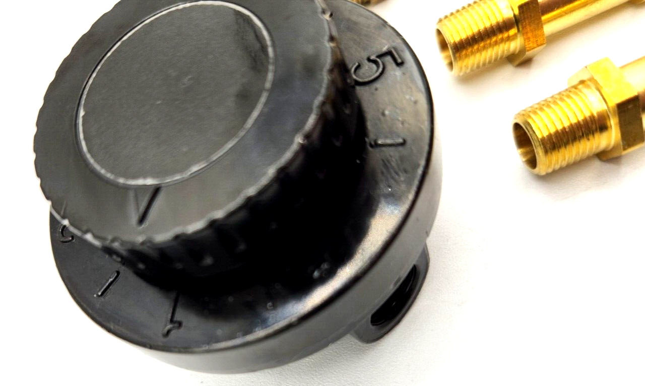 Universal Inline Black Low Pressure Adjustable Fuel Pressure Regulator 1-6 PSI