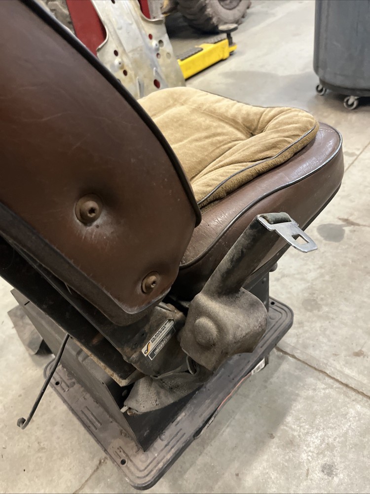 1976 Peterbilt 359 Passenger Seat Used