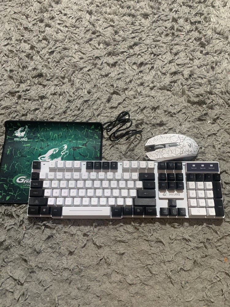 Rainbow Backlit T3 Keyboard & Mouse Black/white