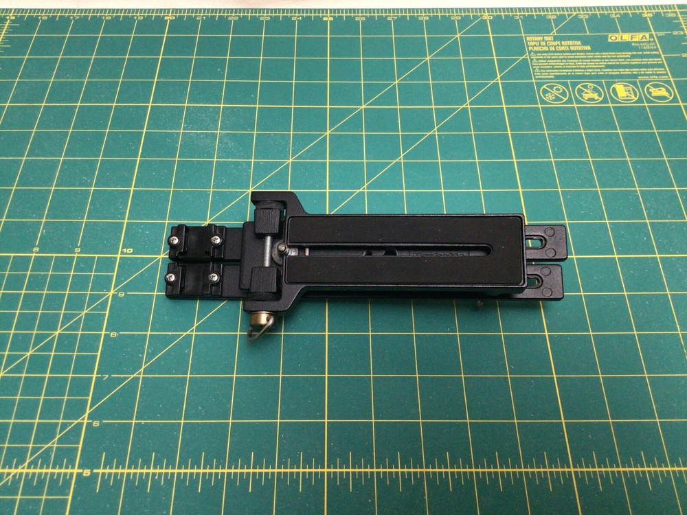 Manfrotto Macro Flash Bracket Art # 330 - Excellent Condition