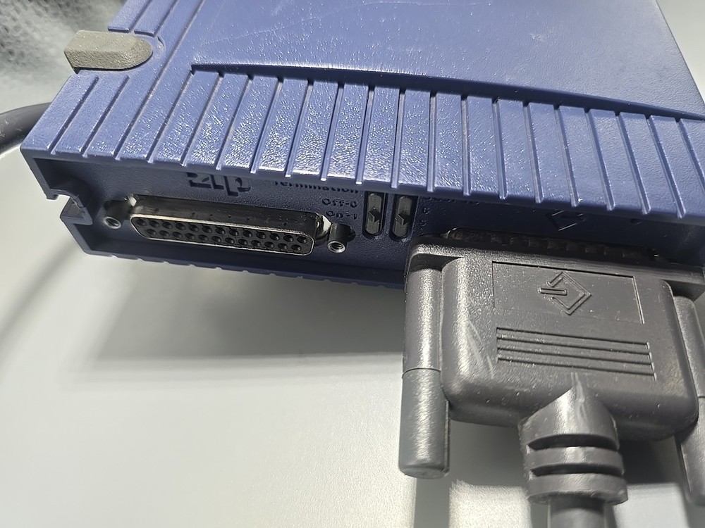 Iomega Zip Drive Z100P2 plus Four 100mb Disk UNTESTED MAC100 IBM Format Y2K