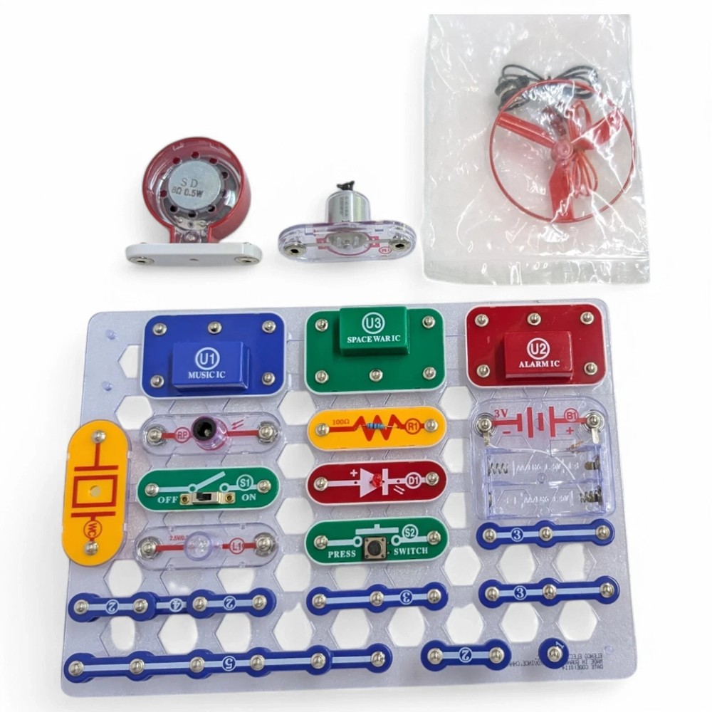 Snap Circuits SC100R Electricity & Electronics Educational Program Kit NEW