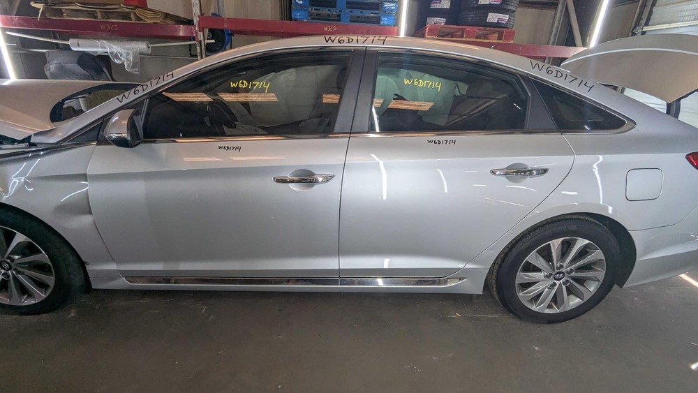 Hyundai Sonata 2017 Keyless Entry Module - Used, Theft-Locking