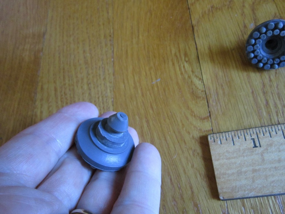 Panasonic Kitchen Wizard MK-5070 Food Processor BASE FEET Replacement Part