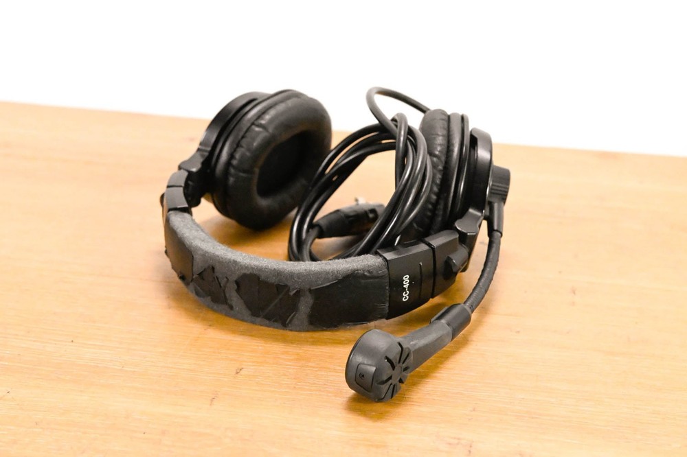 Clear-Com CC-400 Double-Ear Intercom Headset with Dynamic Microphone CG01U7E