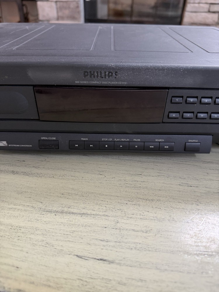 Philips CD910 Compact Disc CD Player (read)