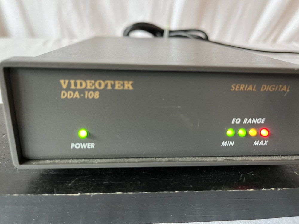 Videotek DDA-108 serial digital box DDA108 DDA 108