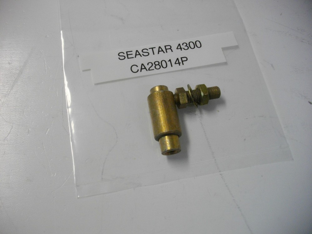SeaStar Solutions CA28014P Ball Joint 4300 1/4-28 Threaded / Controls