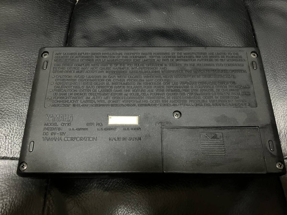 YAMAHA QY10 Mobile Sequencer Rhythm Machine Sampler Good GP