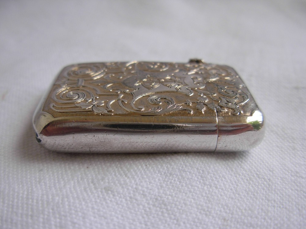 ANTIQUE FRENCH SOLID SILVER VESTA CASE,LATE 19th CENTURY