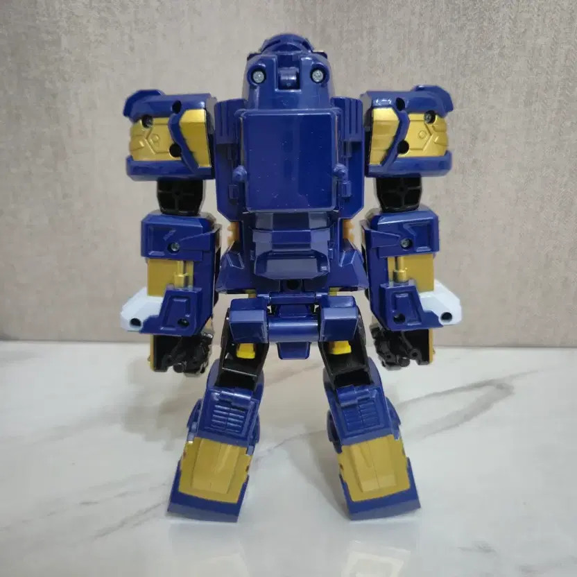 Mini Special Forces Animaltron Ally